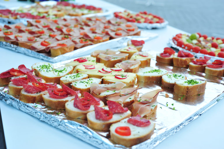 Mirza Catering Belegte Baguette 4 - Mirza Catering